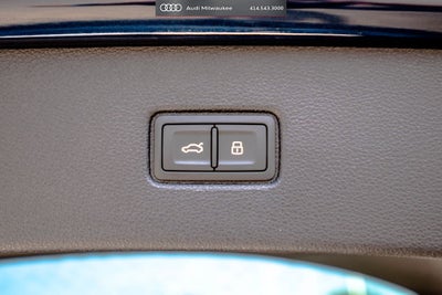 2023 Audi Q7 55 Premium Plus quattro