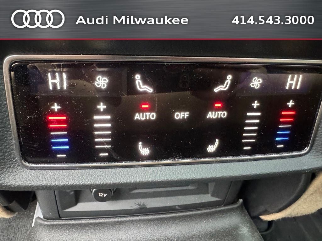 2022 Audi Q7 55 Premium Plus quattro