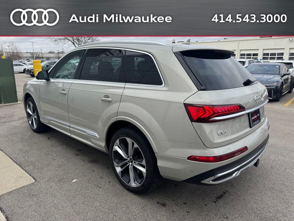 2022 Audi Q7 55 Premium Plus quattro