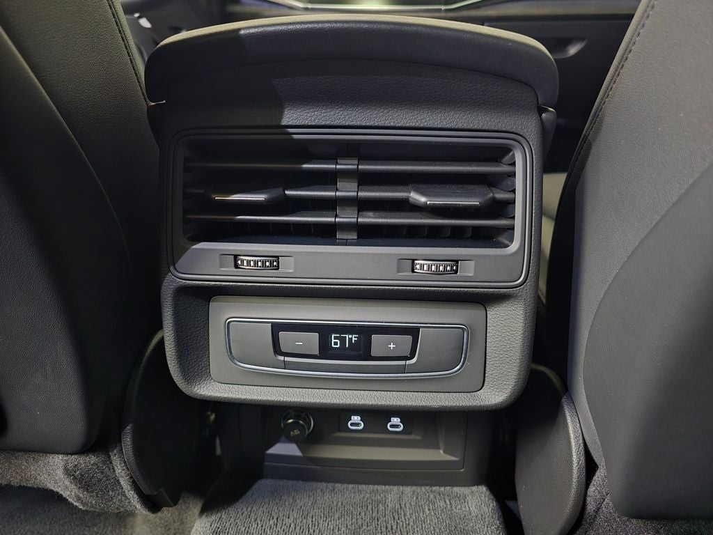 2023 Audi Q7 55 Premium Plus quattro