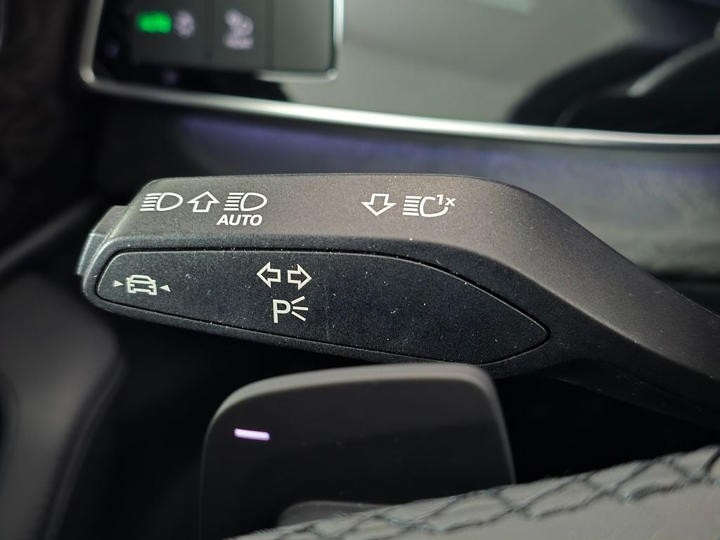 2023 Audi Q7 55 Premium Plus quattro