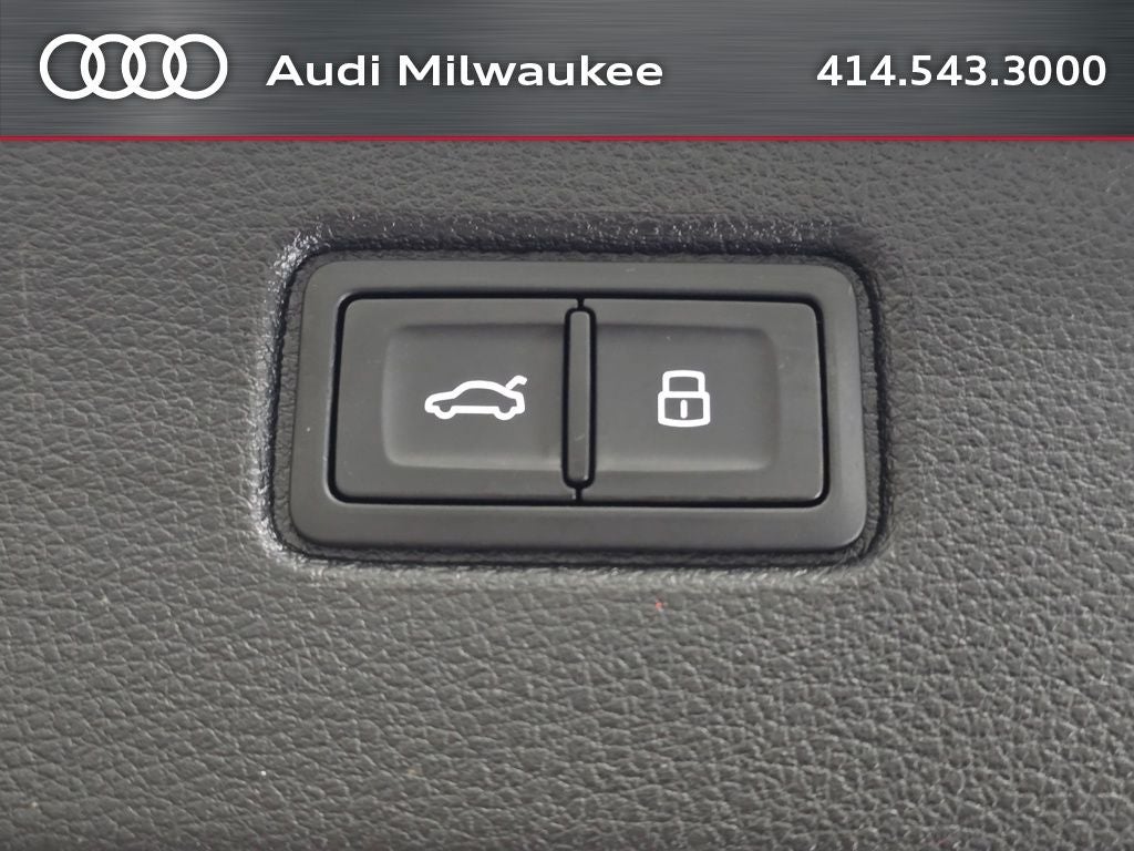 2023 Audi Q7 55 Premium Plus quattro