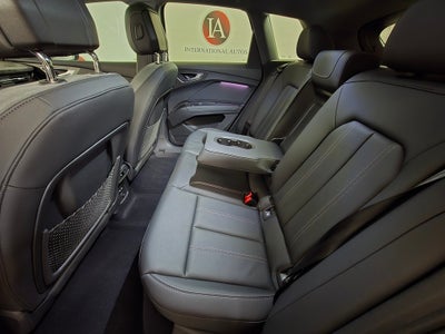 2024 Audi Q4 e-tron Prestige quattro