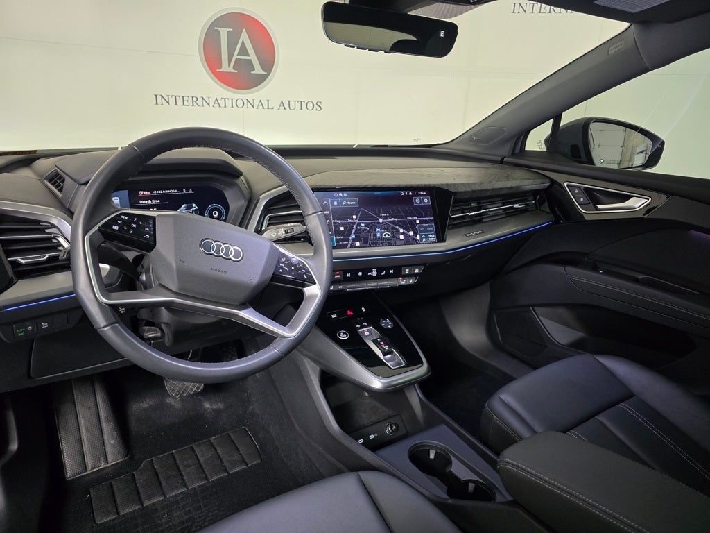 2024 Audi Q4 e-tron Prestige quattro