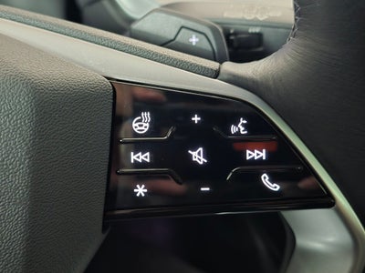 2024 Audi Q4 e-tron Prestige quattro