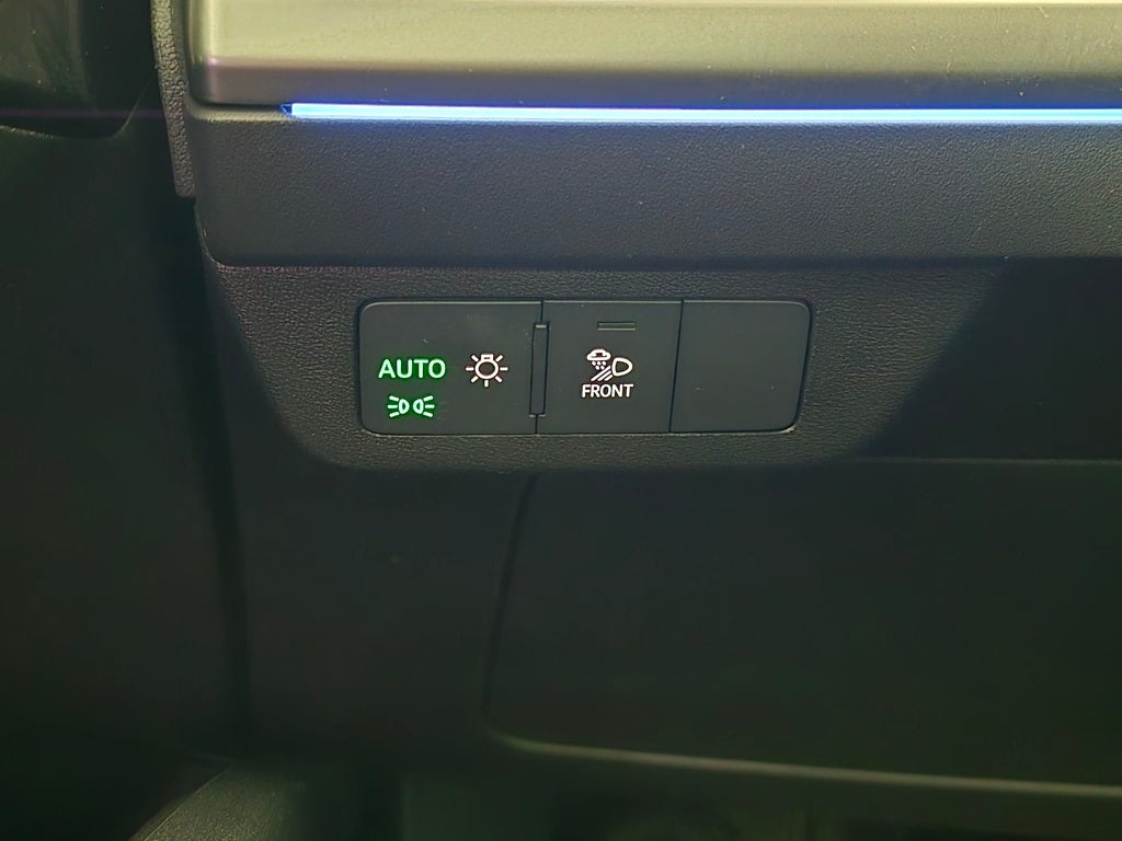 2024 Audi Q4 e-tron Prestige quattro