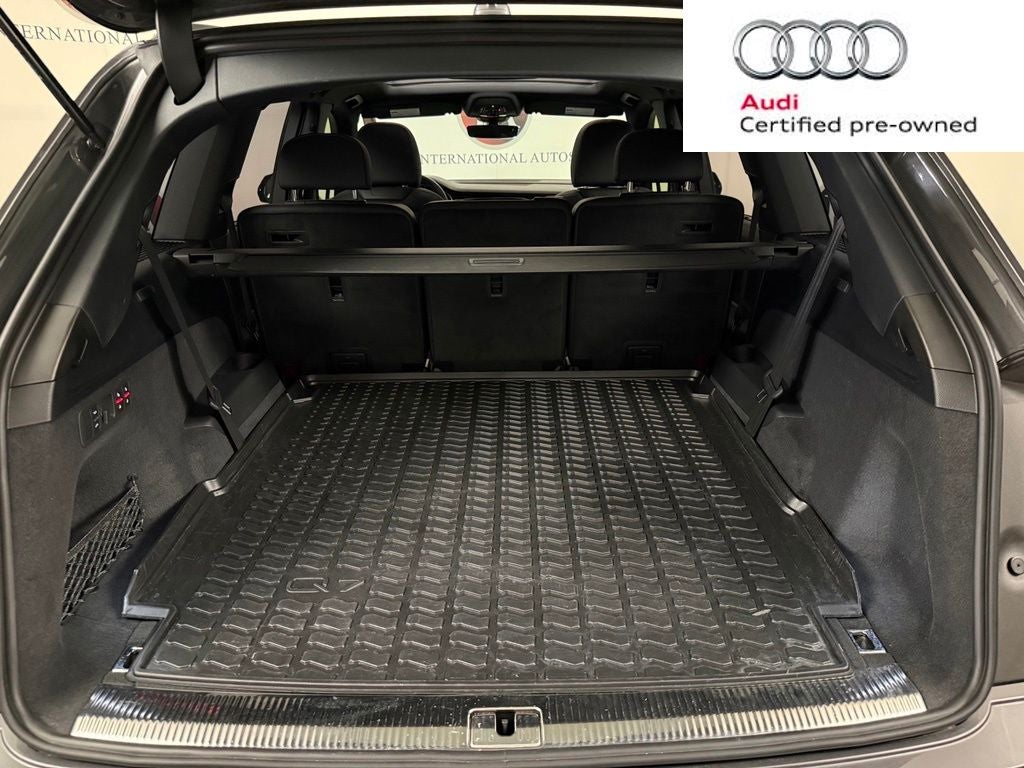 2026 Audi Q7 55 Prestige quattro