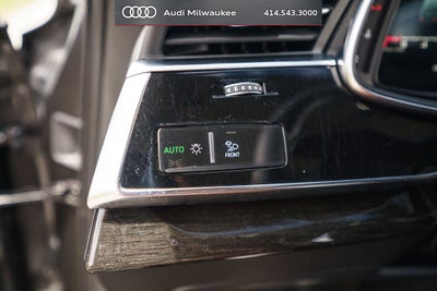 2023 Audi Q7 55 Prestige quattro