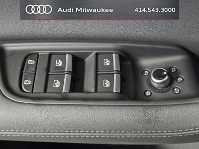 2023 Audi Q7 55 Prestige quattro