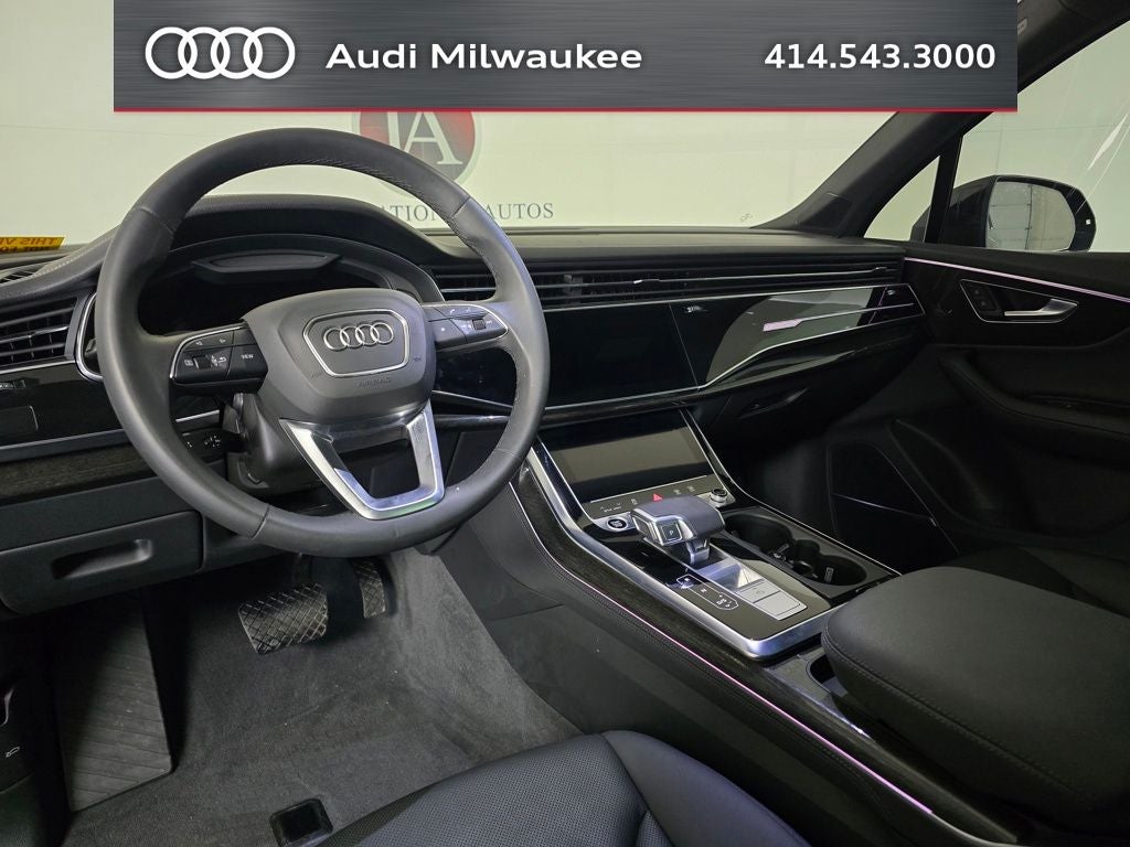 2023 Audi Q7 55 Prestige quattro