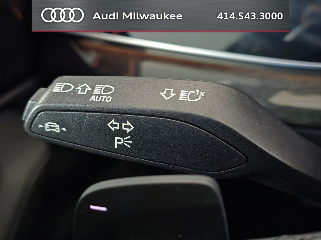 2023 Audi Q7 55 Prestige quattro