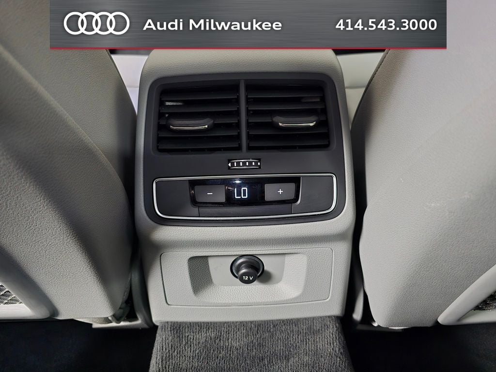 2022 Audi A4 40 Premium quattro