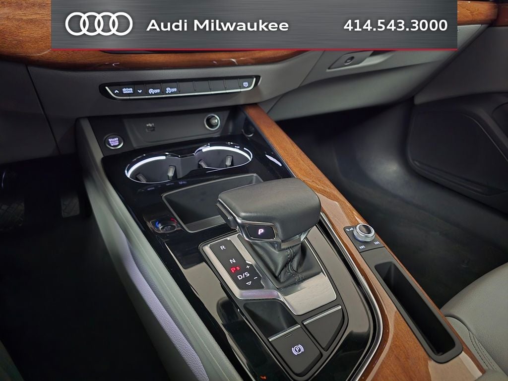 2022 Audi A4 40 Premium quattro