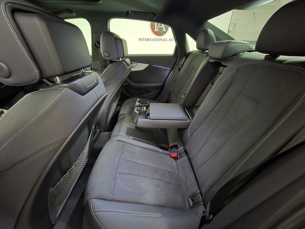 2022 Audi A4 45 S line Premium Plus quattro