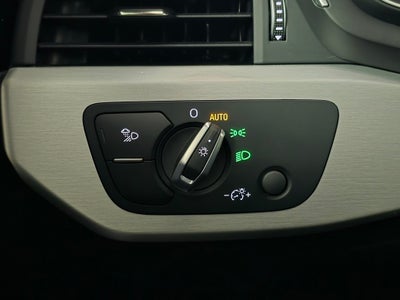 2022 Audi A4 45 S line Premium Plus quattro