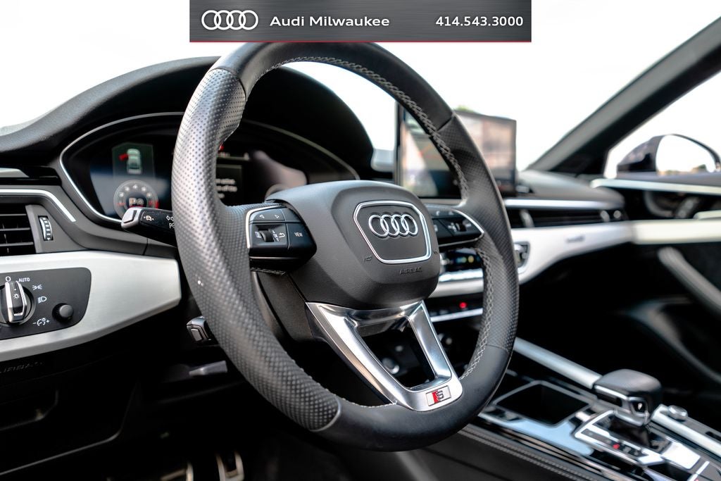 2023 Audi A4 45 S line Premium Plus quattro