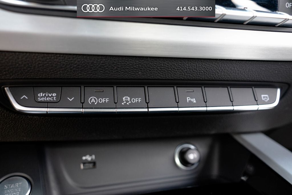2023 Audi A4 45 S line Premium Plus quattro