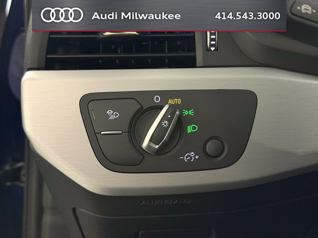 2022 Audi A4 45 S line Premium Plus quattro