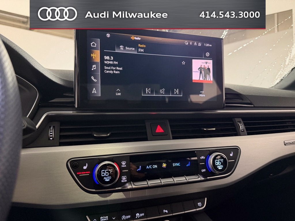 2022 Audi A4 45 S line Premium Plus quattro