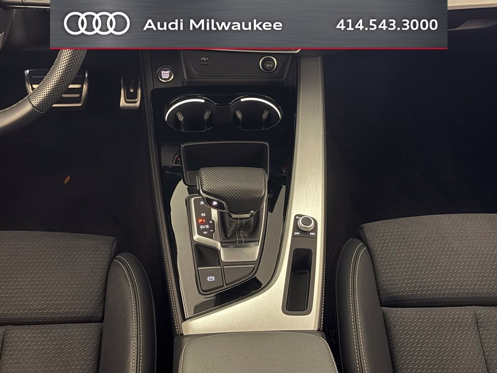 2022 Audi A4 45 S line Premium Plus quattro