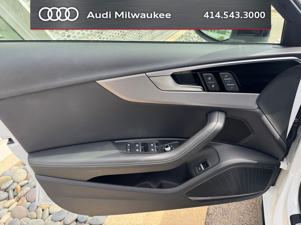 2023 Audi A4 45 S line Premium Plus quattro