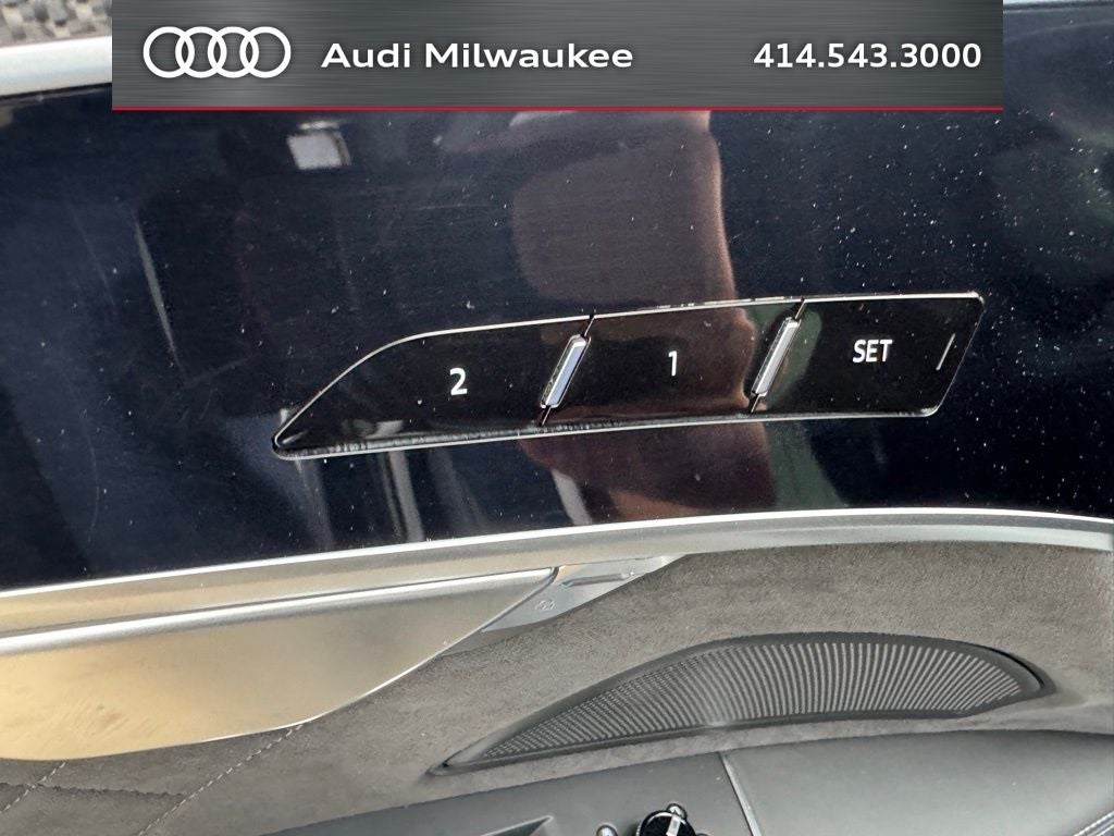 2023 Audi S8 4.0T quattro