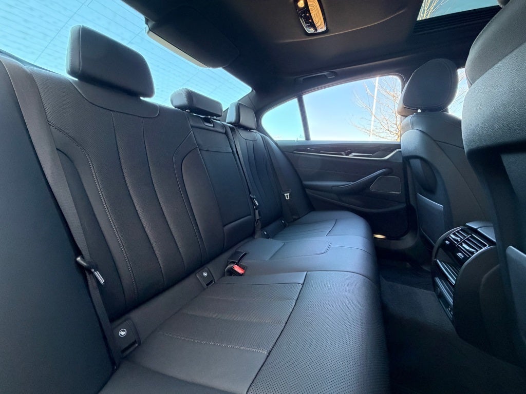 2023 BMW 5 Series 530i xDrive