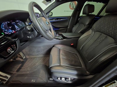 2021 BMW 5 Series M550i xDrive
