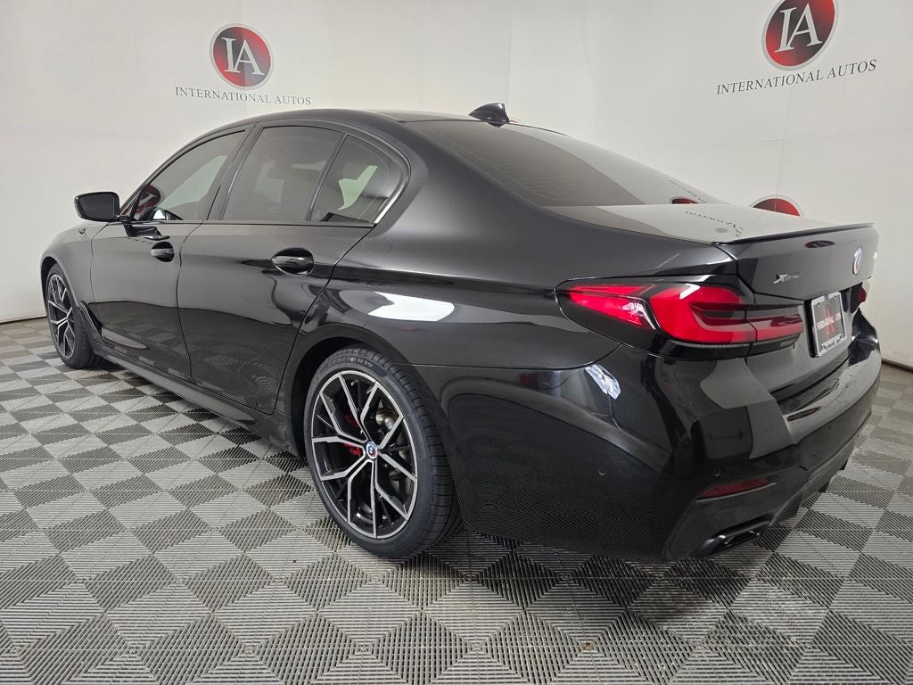 2023 BMW 5 Series M550i xDrive