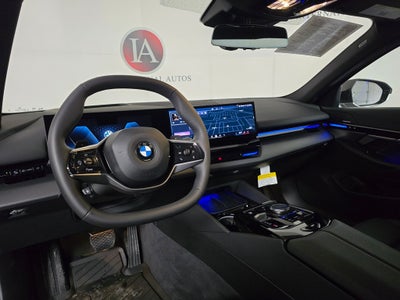 2025 BMW 5 Series 530i xDrive