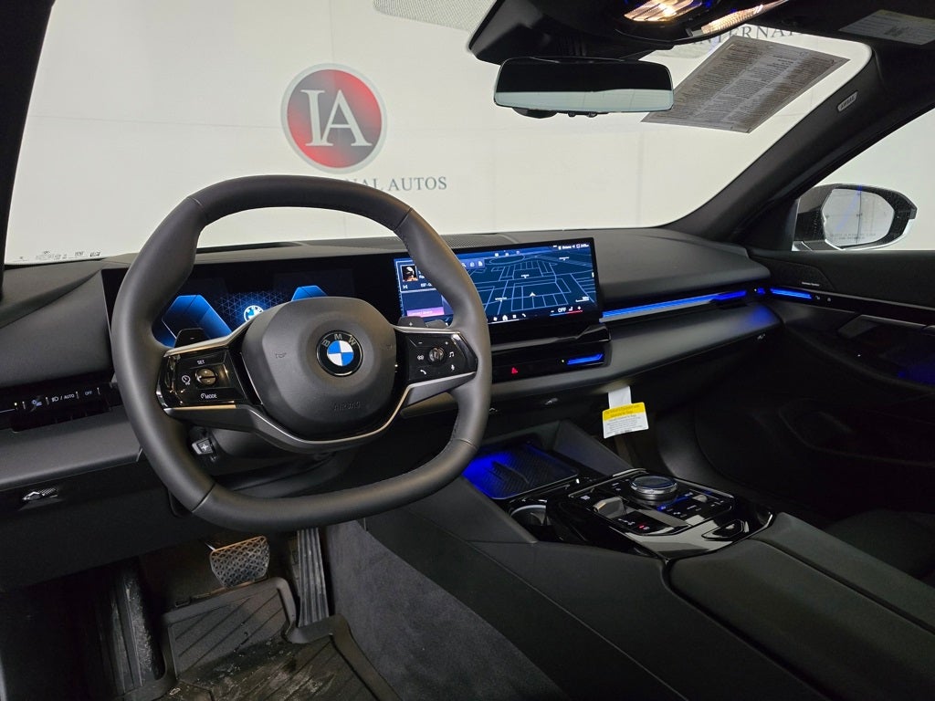 2025 BMW 5 Series 530i xDrive