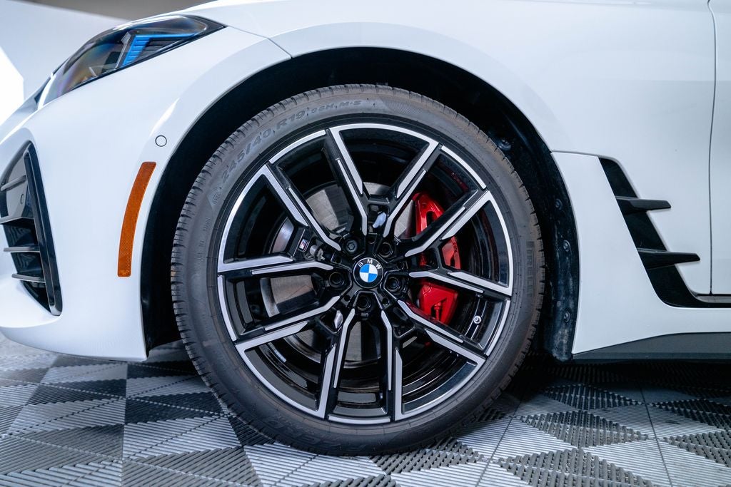 2025 BMW 4 Series M440i xDrive