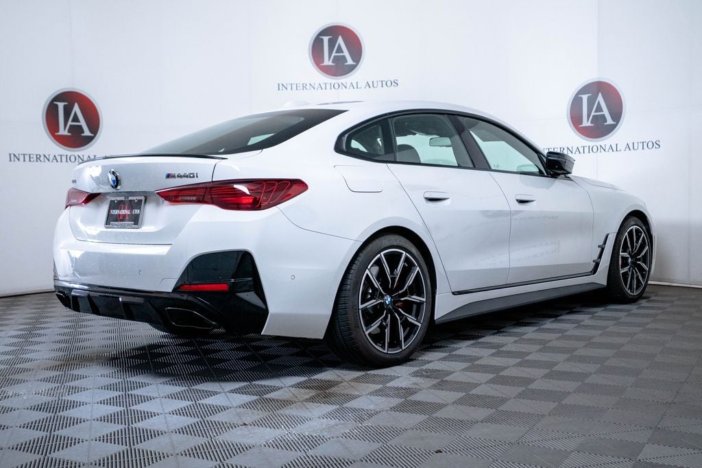 2025 BMW 4 Series M440i xDrive