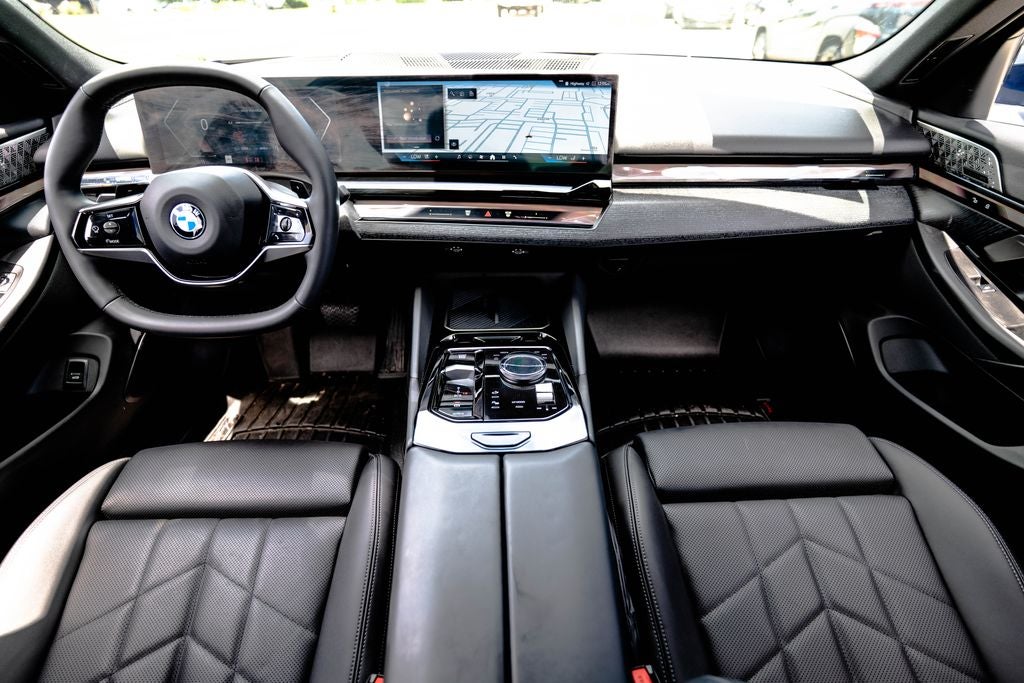 2025 BMW 5 Series 540i xDrive