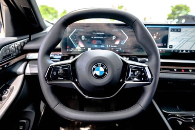 2025 BMW 5 Series 540i xDrive