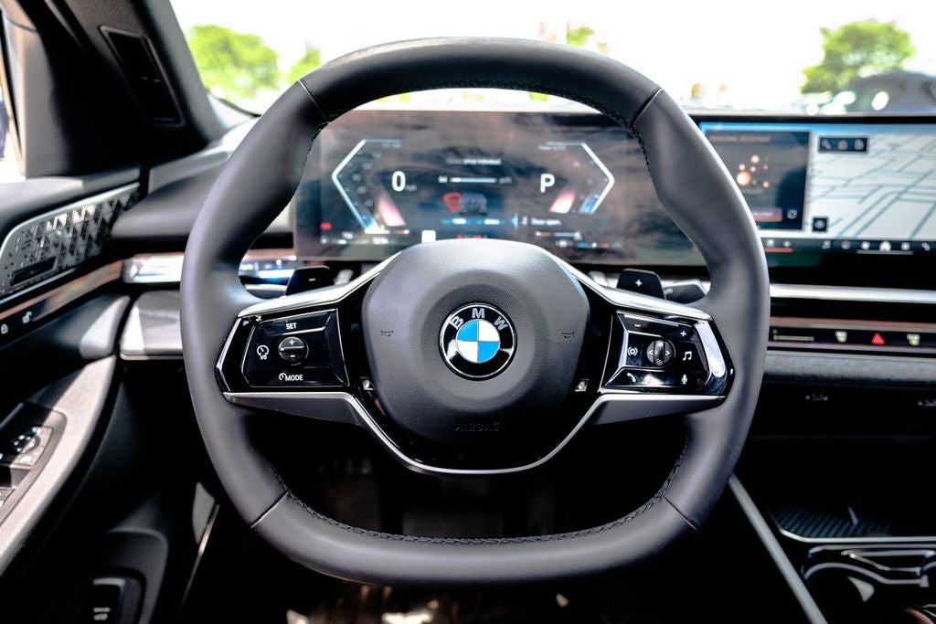 2025 BMW 5 Series 540i xDrive