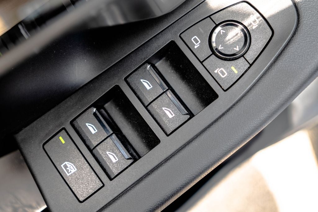 2025 BMW 5 Series 540i xDrive