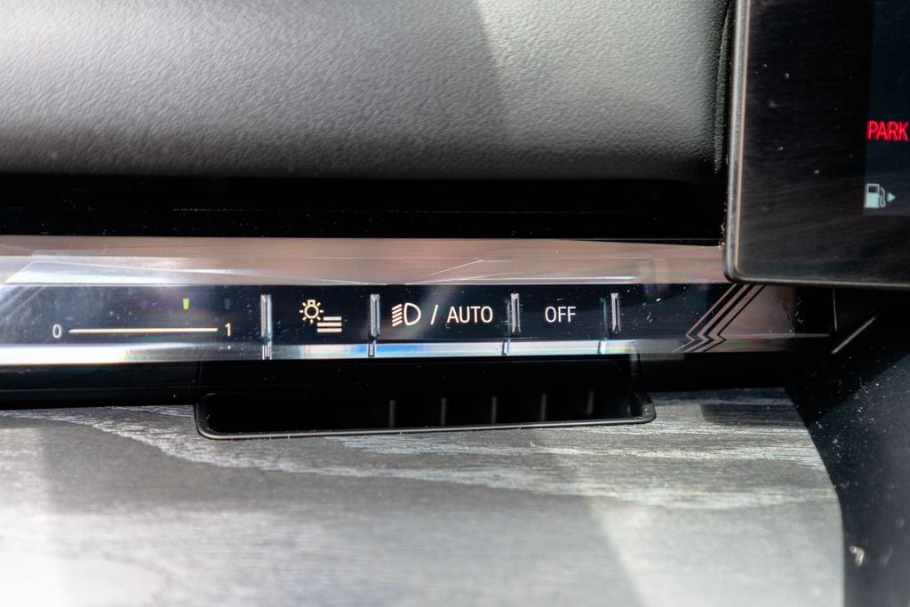 2025 BMW 5 Series 540i xDrive