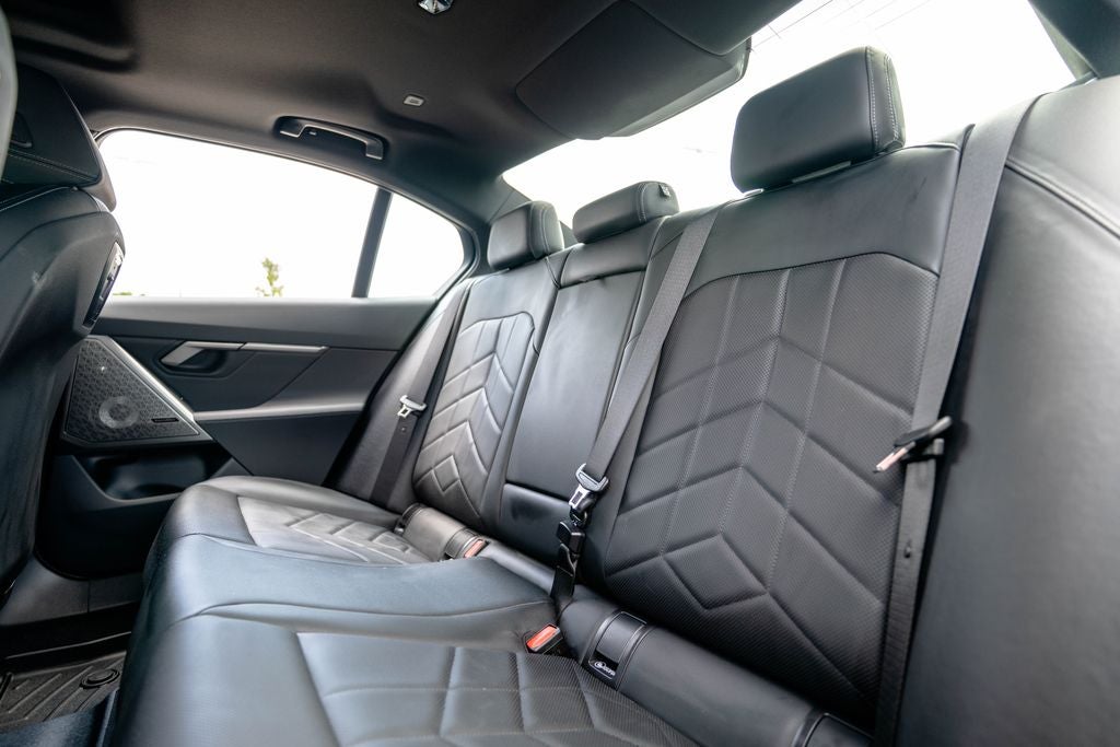 2025 BMW 5 Series 540i xDrive