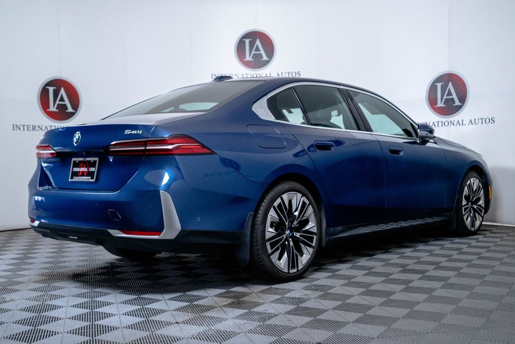 2025 BMW 5 Series 540i xDrive
