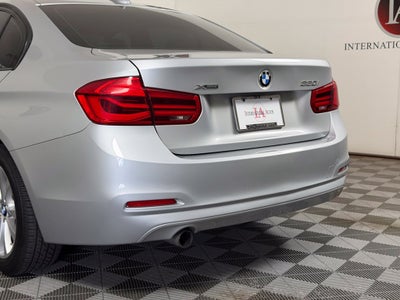 2017 BMW 3 Series 320i xDrive
