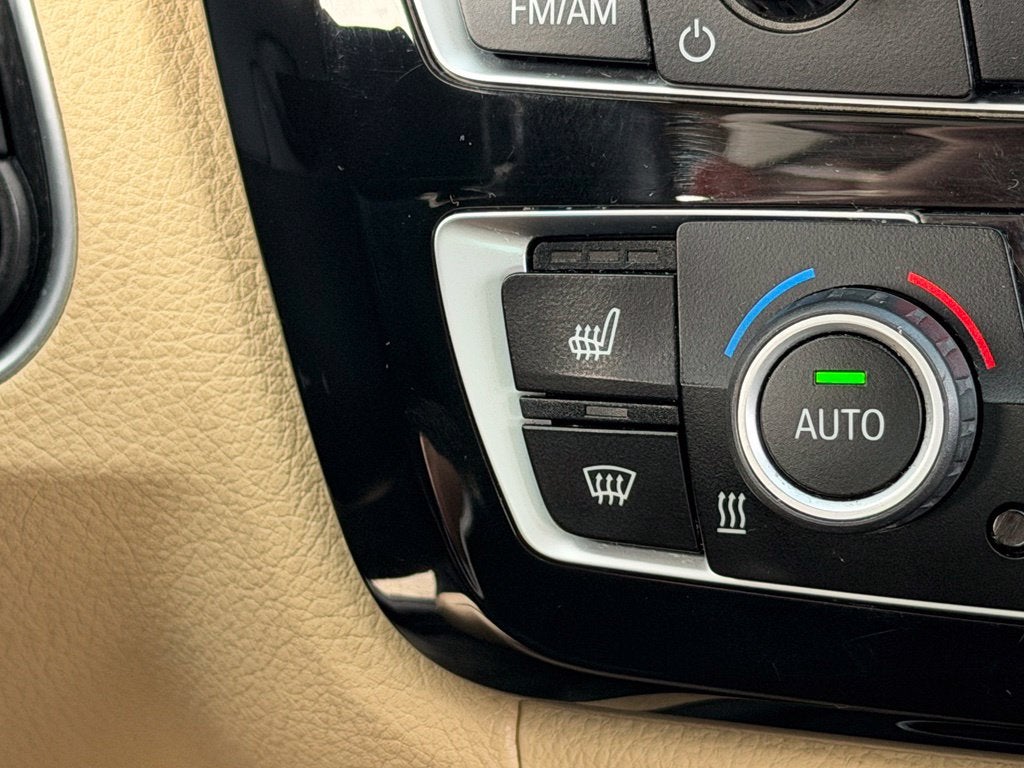 2017 BMW 3 Series 320i xDrive