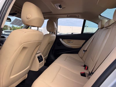2017 BMW 3 Series 320i xDrive