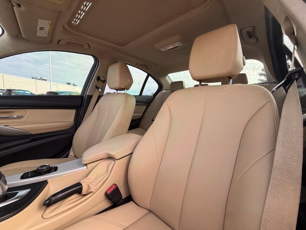 2017 BMW 3 Series 320i xDrive