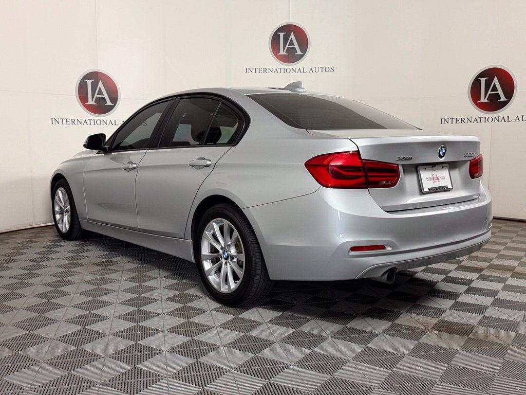 2017 BMW 3 Series 320i xDrive