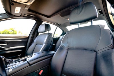 2015 BMW 5 Series 550i xDrive