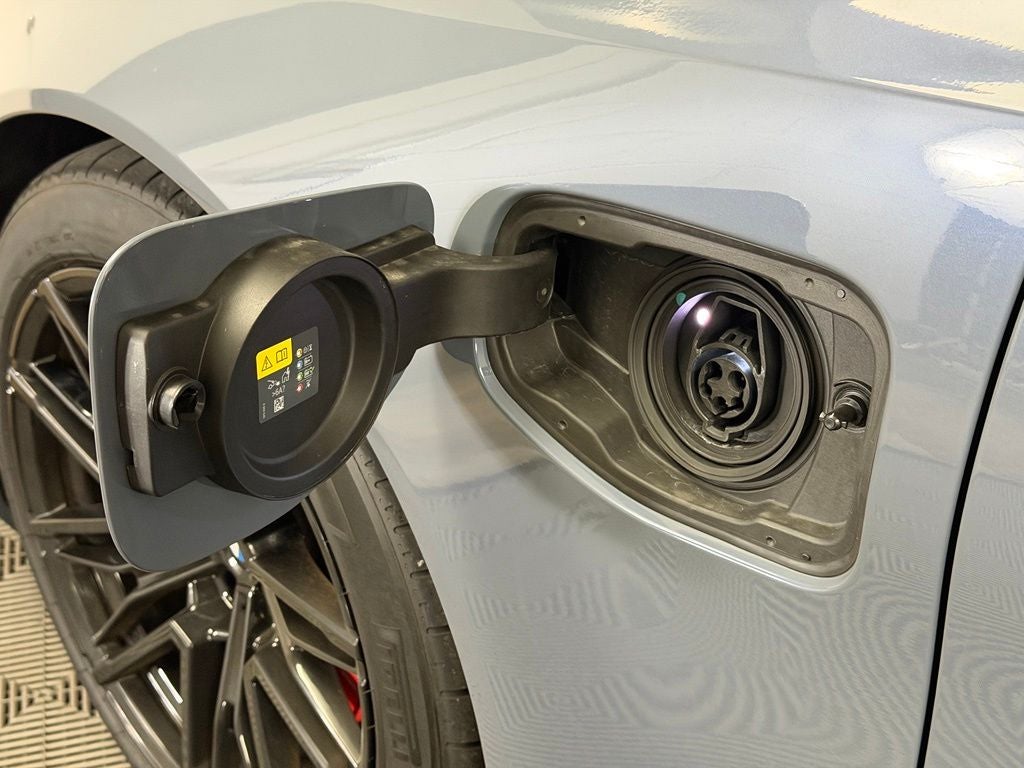 2026 BMW M5 Base