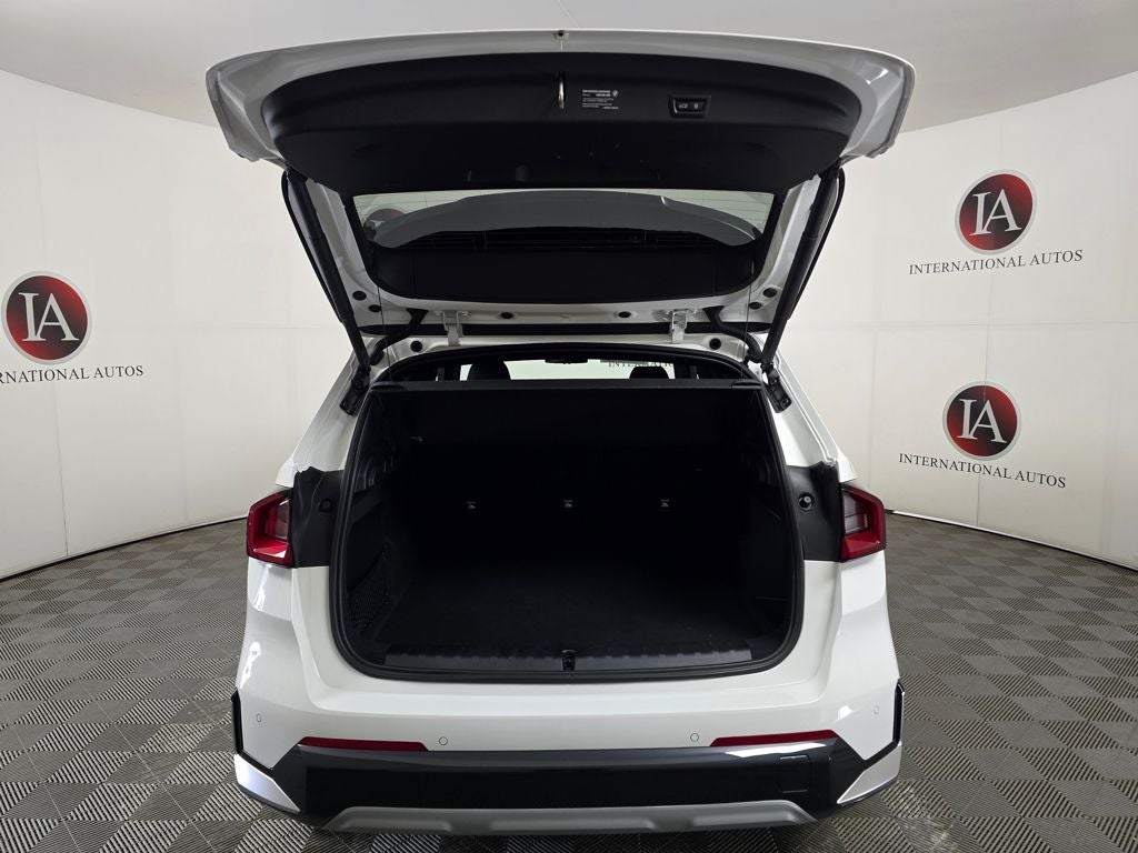 2025 BMW X1 xDrive28i