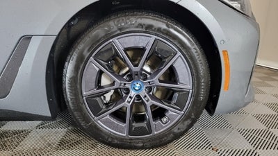 2022 BMW i4 eDr40rwd