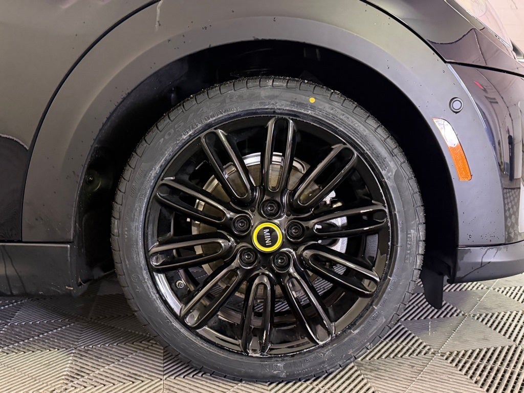 2023 MINI Cooper SE Electric Iconic